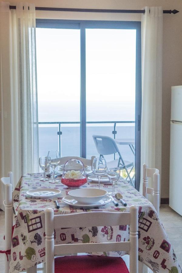 “Venik House” Sea_Mountains_Relaxing_Barbecue Apartment Funchal  Exterior photo